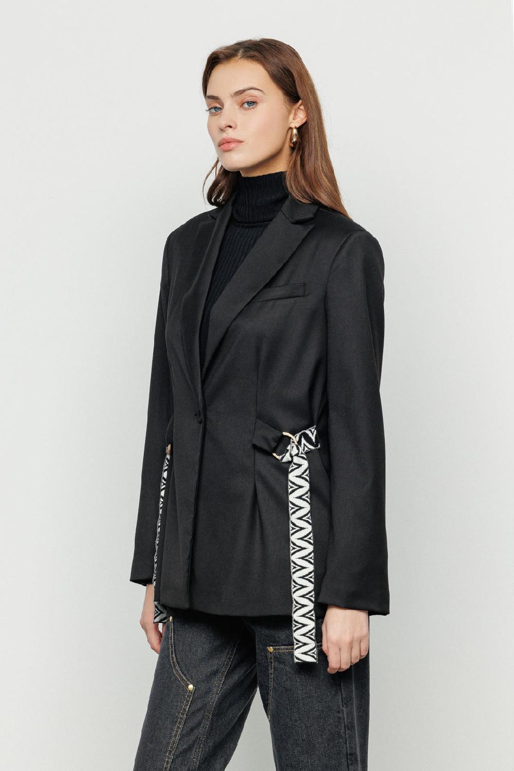 Akep BLAZER AKEP IN FRESCO LANA CON CINTURA IN MAGLIA JACQUARD In Saldo