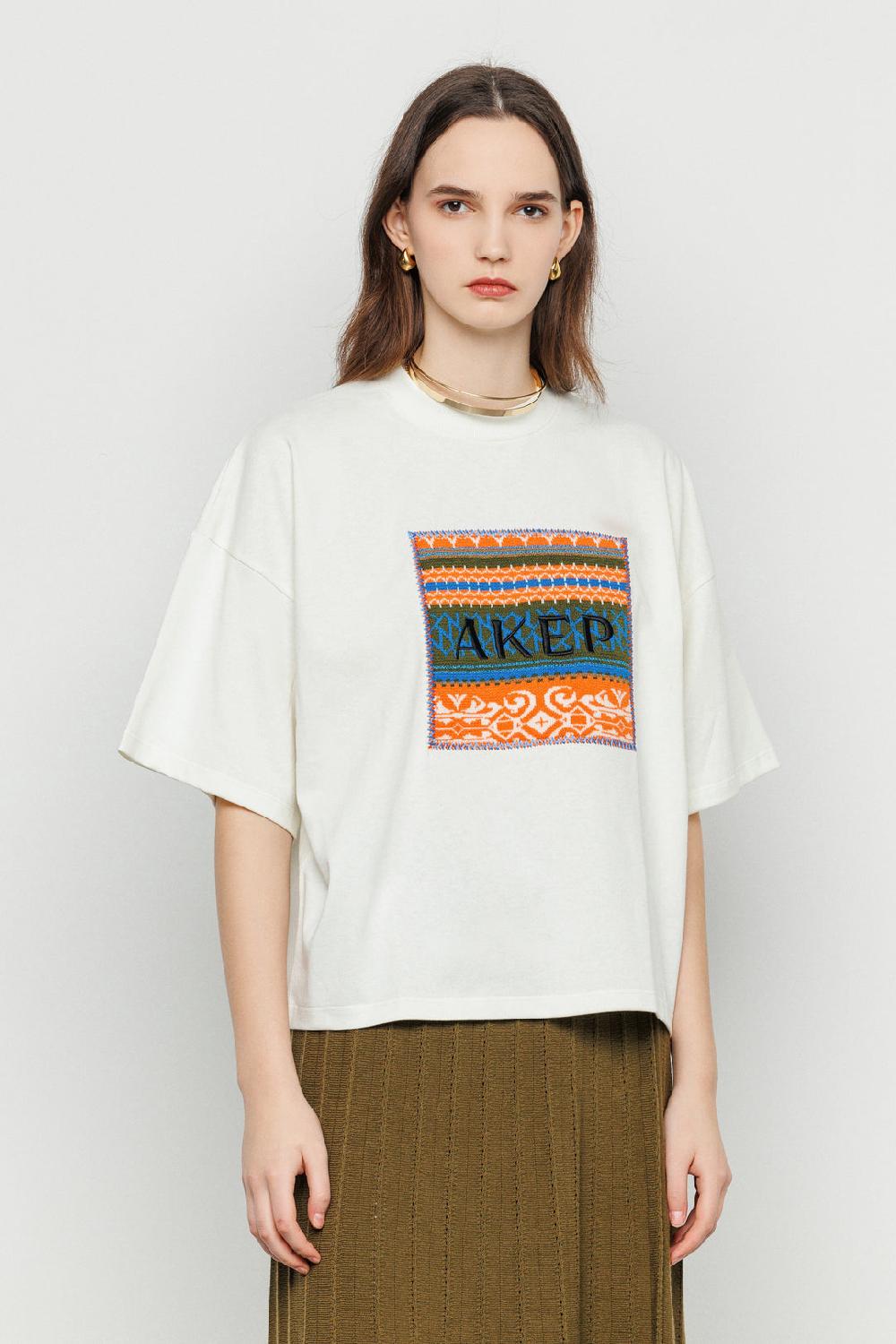 Akep T-SHIRT AKEP OVERSIZE CON APPLICAZIONE JACQUARD SUL DAVANTI Qualità Garantita