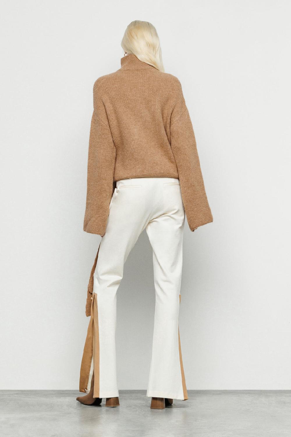 Akep PULLOVER AKEP A COLLO ALTO CON FUSCIACCA LATERALE Acquista Ora