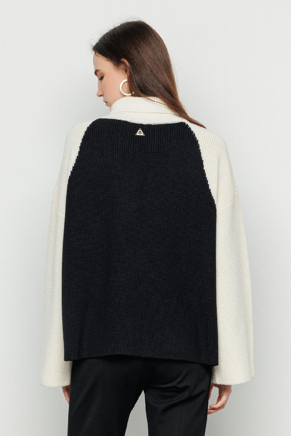 Akep PULLOVER AKEP BICOLOR A COLLO ALTO Vendite Flash