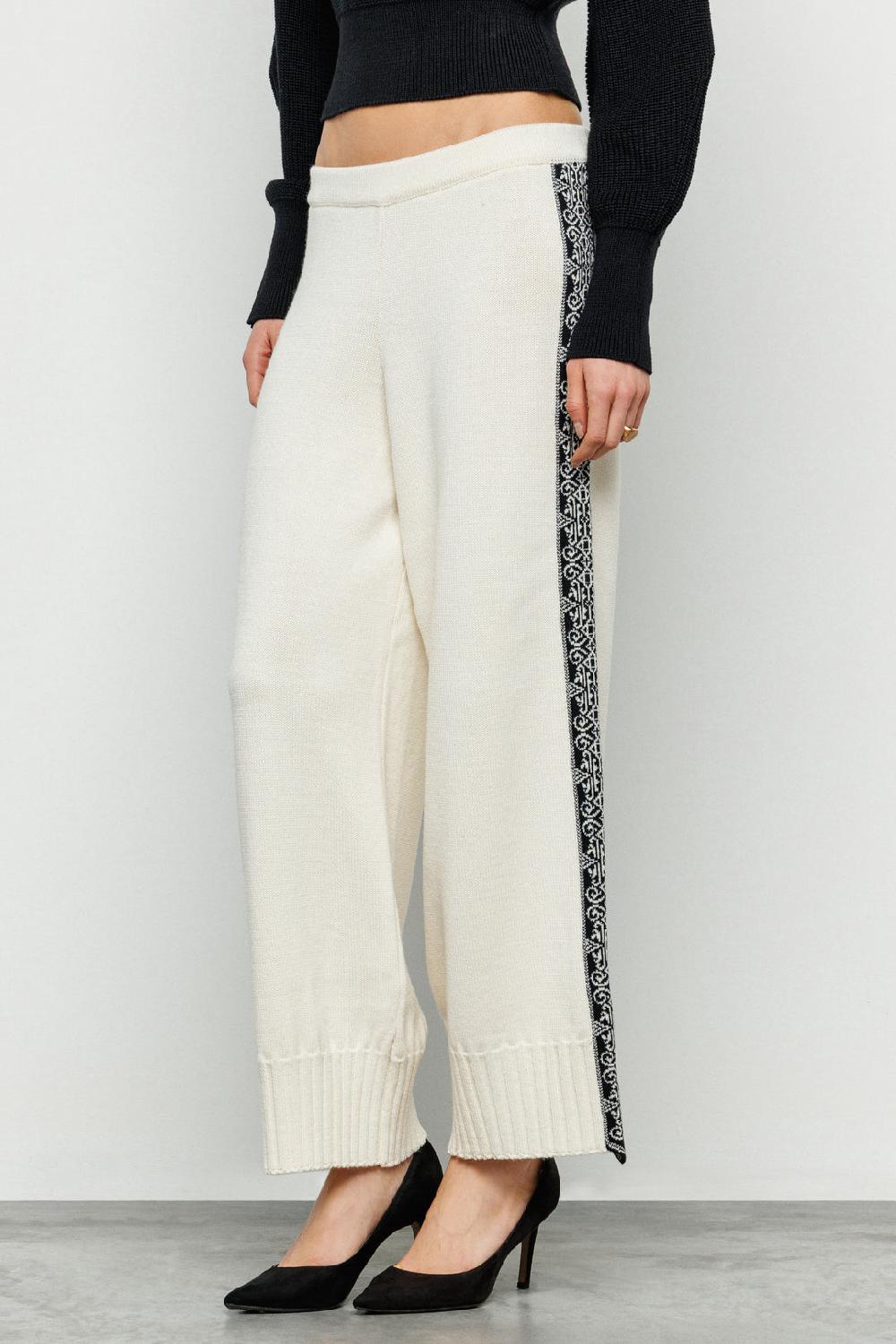 Akep PANTALONE AKEP CON BANDA JACQUARD LATERALE Qualità Garantita