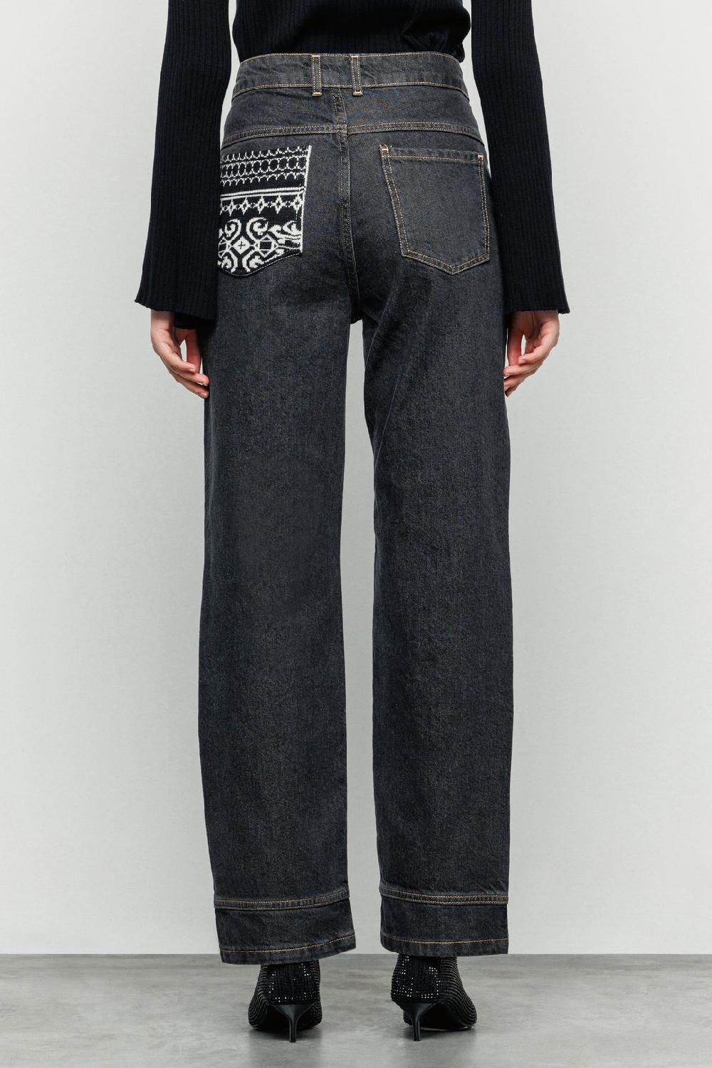 Akep PANTALONE DENIM AKEP CON TASCA IN JACQUARD SUL RETRO Convenienza