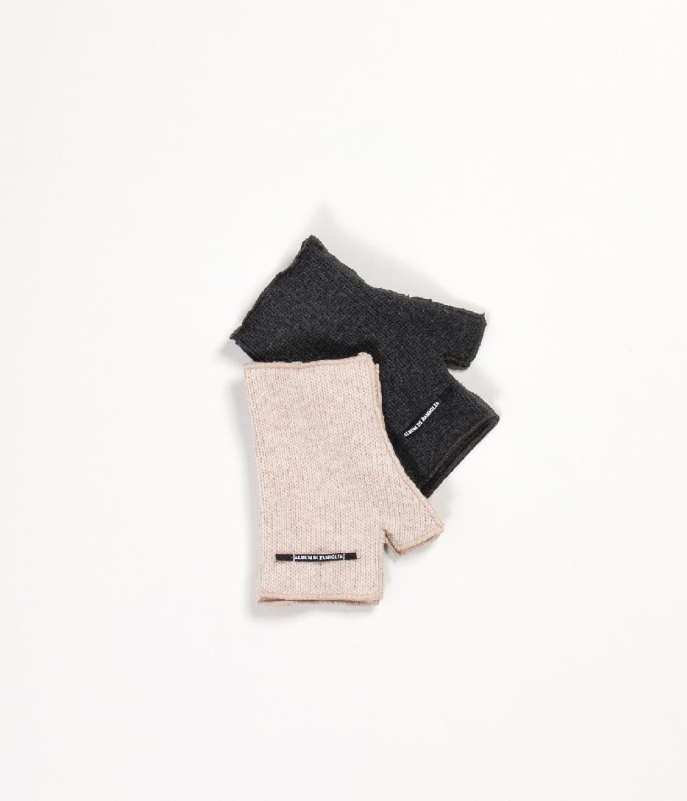 Album Di Famiglia art. 22W9328 SHORT FINGERLESS GLOVES ST Presa