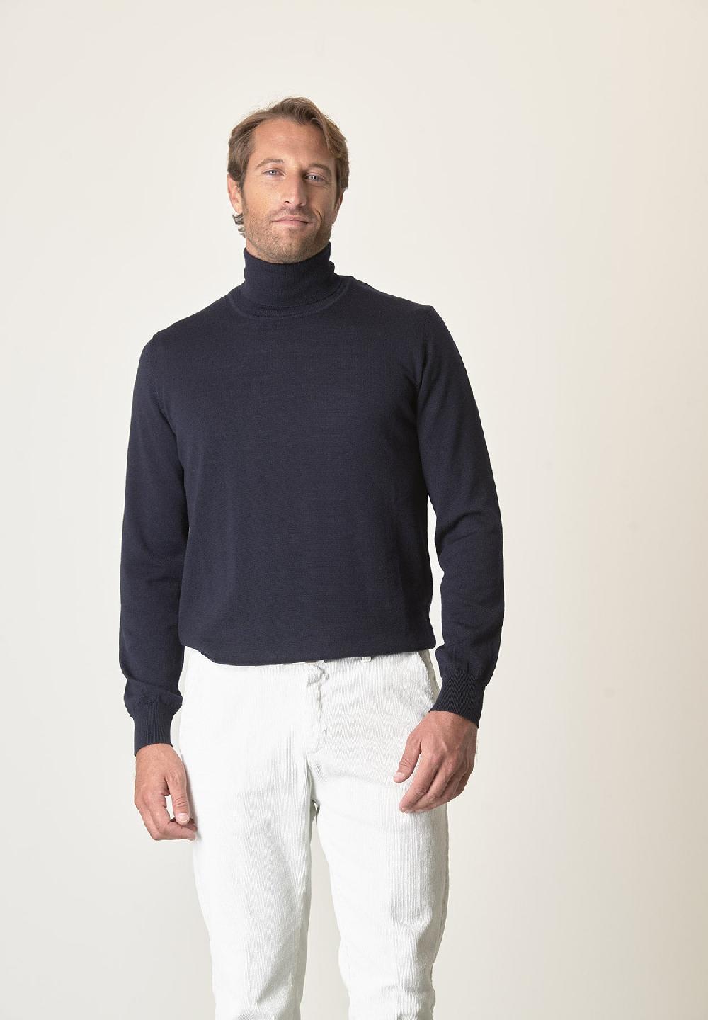 Angelico Dolcevita blu lana merinos extrafine Soddisfazione Garantita
