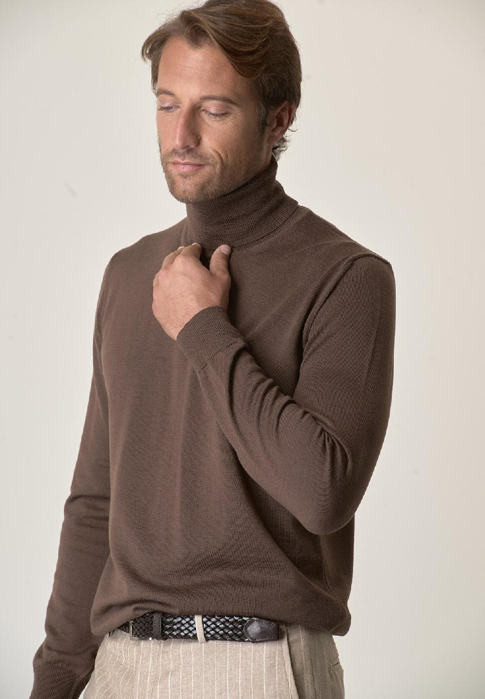 Angelico Dolcevita marrone lana merinos extrafine Moda