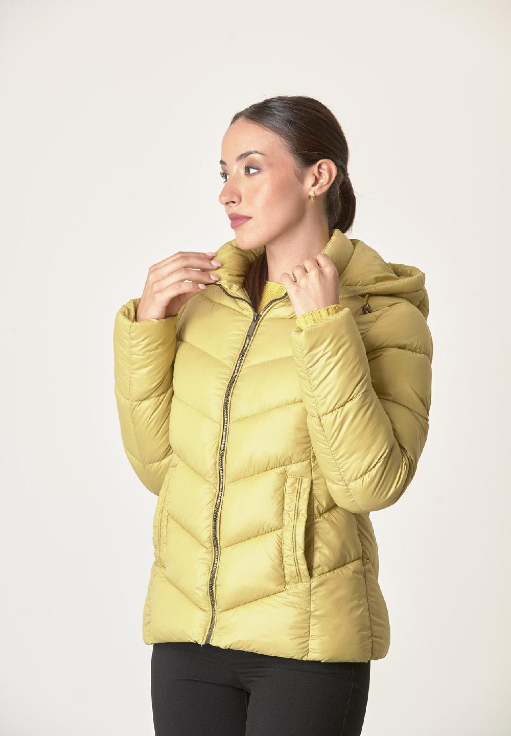 Angelico Giubbino giallo trapuntato cappuccio staccabile Saldi Di Fabbrica