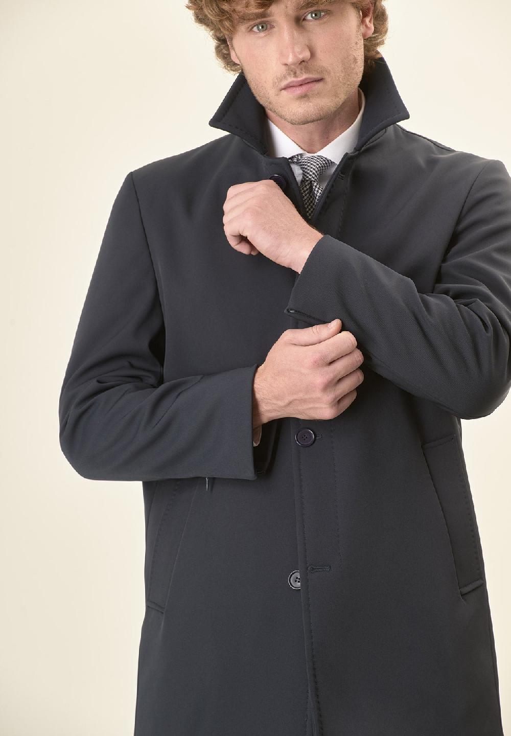 Angelico Impermeabile blu con bottoni In Vendita