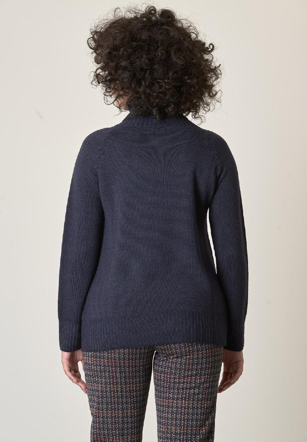 Angelico Dolcevita blu lana merinos treccia raglan Italy